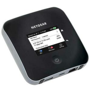 Router Wireless portabil Netgear Nighthawk M2 MR2100, 4G LTE Mobile Hotspot, 2.4-inch LCD touch screen, port Gigabit LAN / WAN, unlocked (Negru) imagine