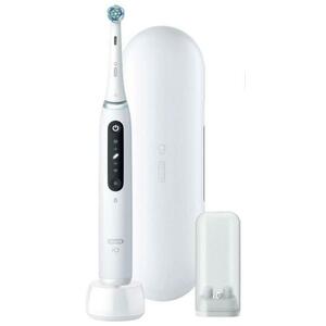 Periuta de dinti electrica Oral-B iO5 cu Tehnologie Magnetica si Micro-Vibratii, Inteligenta artificiala, Display conversational, Senzor de presiune Smart, 5 moduri, 1 capat, Trusa de calatorie (Alb) imagine