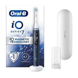 Periuta de dinti electrica Oral-B iO7 cu Tehnologie Magnetica si Micro-Vibratii, Inteligenta artificiala, Display led interactiv, Senzor de presiune Smart, Timer vizibil, 5 moduri, 1 capat, Incarcator magnetic, Trusa de calatorie (Albastru) imagine