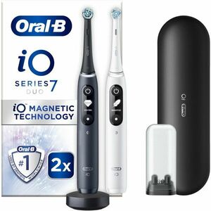 Set 2 x Periuta de dinti electrica Oral-B iO7 cu Tehnologie Magnetica si Micro-Vibratii, Inteligenta artificiala, Display led interactiv, Senzor de presiune Smart, Timer vizibil, 5 moduri, 1 incarcator magnetic, 1 Trusa de calatorie, Negru/Alb imagine