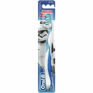 Periuta de dinti Oral-B Junior cu Personaje Star Wars imagine