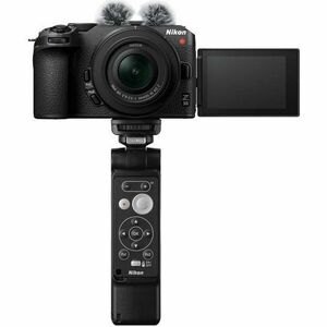 Aparat foto Mirrorless Nikon Z30 Vlogger Kit, 20.9 MP , 4K, Wi-Fi, + Obiectiv 16-50mm, Negru imagine