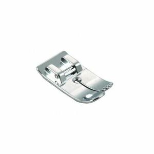 Piciorus pentru cusaturi drepte, BROTHER F011N, latimea cusaturii 5mm imagine