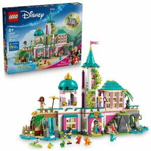LEGO® Disney - Castel de printesa si animalute regale 43267, 787 piese imagine