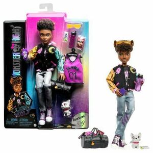 Papusa Monster High Clawd Wolf imagine